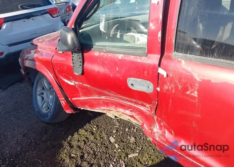 2001 Dodge Durango R/T z USA, uszkodzony, nr VIN 1B4HS28Z61F506598